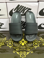 Hauka Soft Medicated Slide - Black