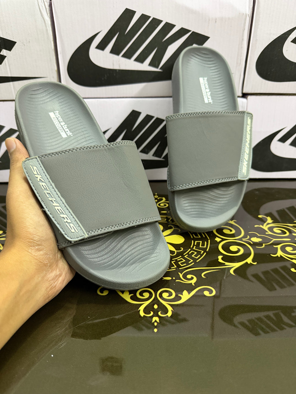 Skechers Hyperburst Recovery Slides - Gray